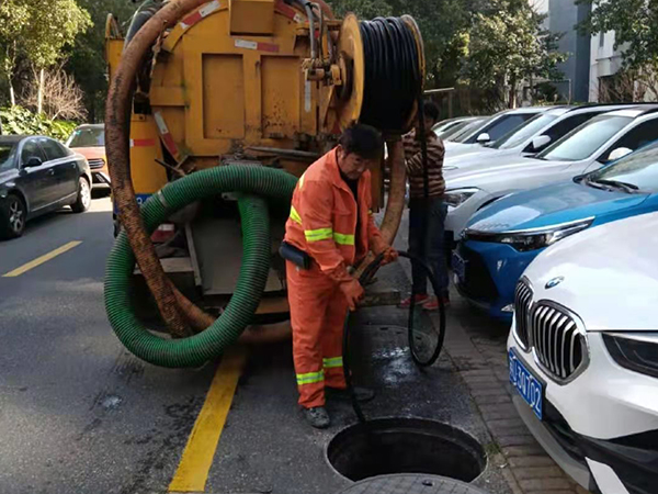 黄竹镇排污管道清淤